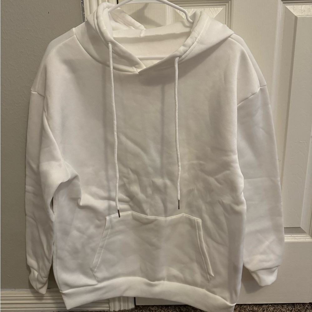 White Pullover Sweatshirt with Hood